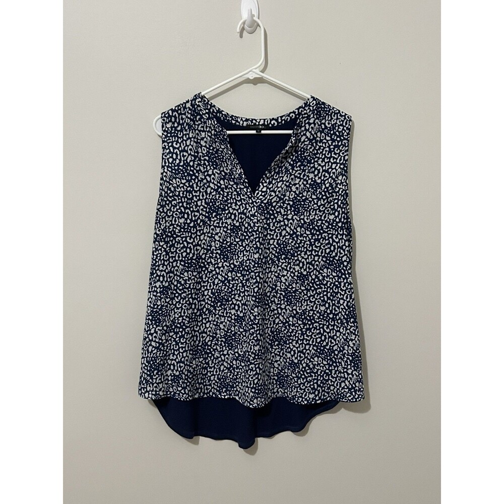 Paper Moon Women's Top Shirt Size 1X Navy And White Pattern